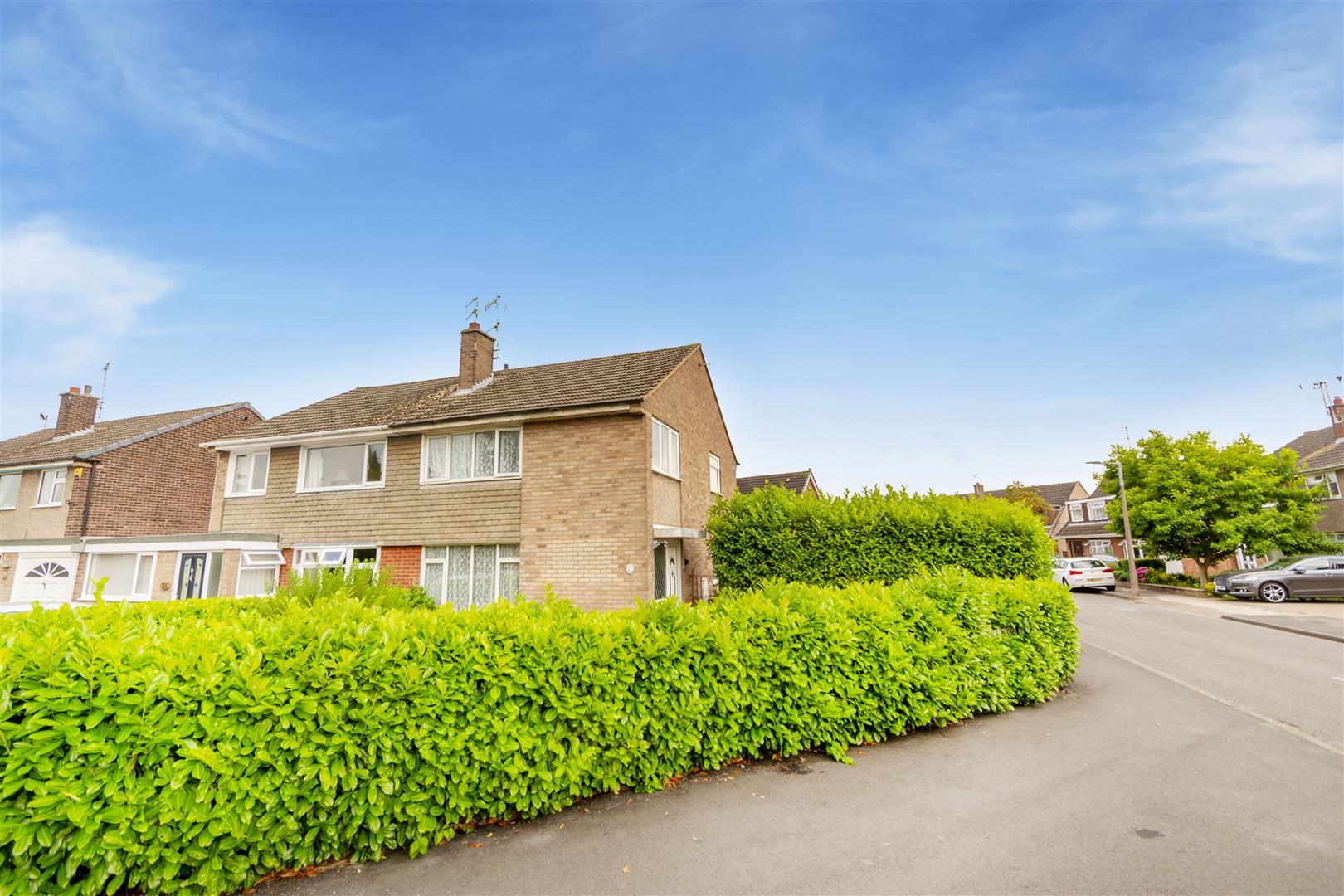 Dovedale Avenue, Long Eaton Robert Ellis Estate Agents